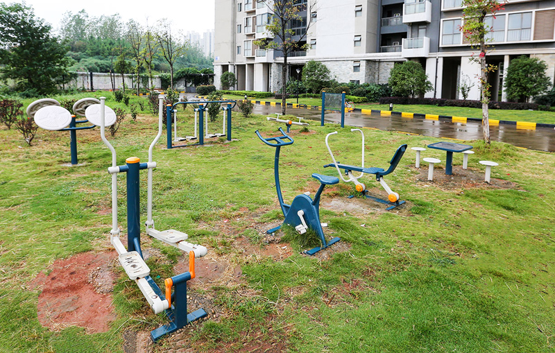 戶外健身器材