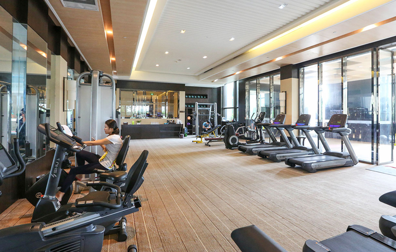 酒店健身房器材,高端健身房器材,室內(nèi)健身器材-廣西快盈VIII體育健身器材有限公司