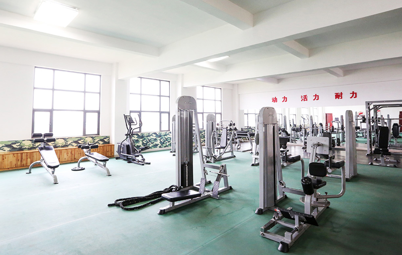 單位健身房器材