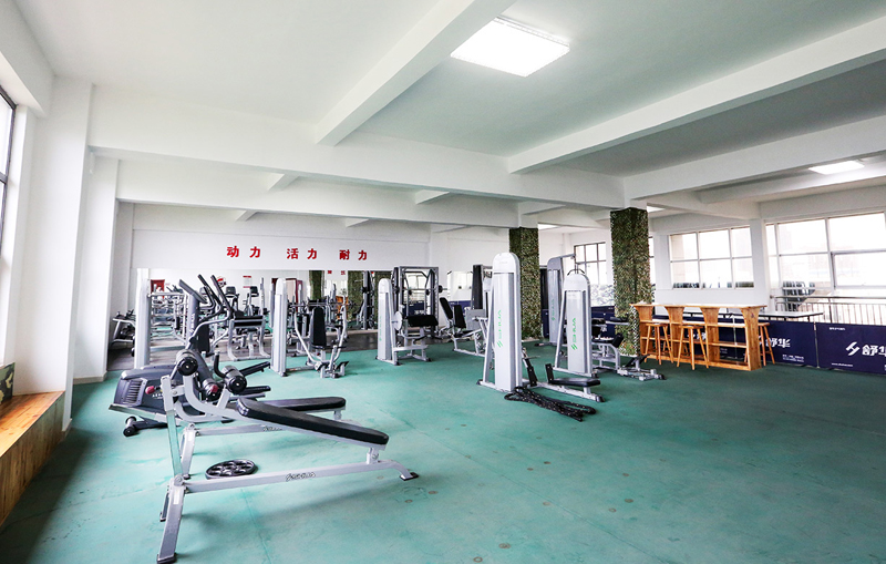 單位健身房器材