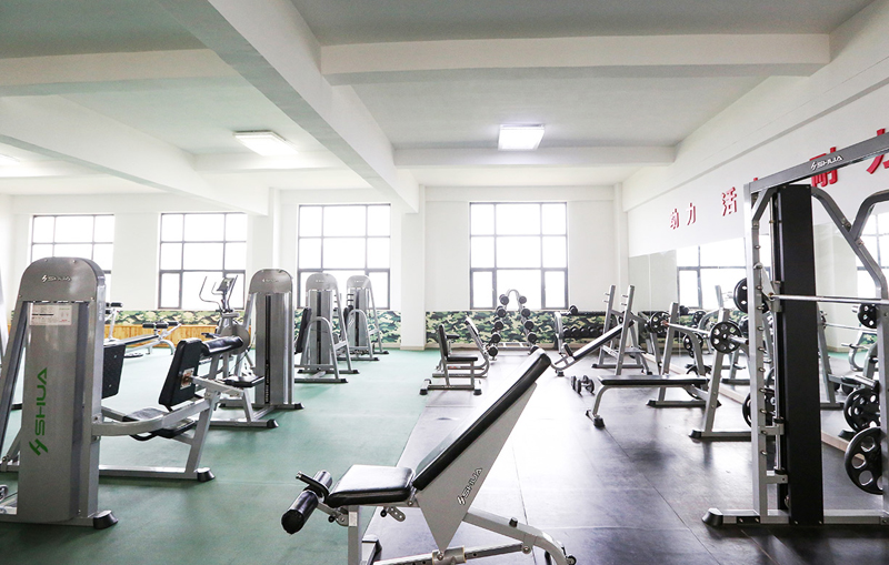 單位健身房器材