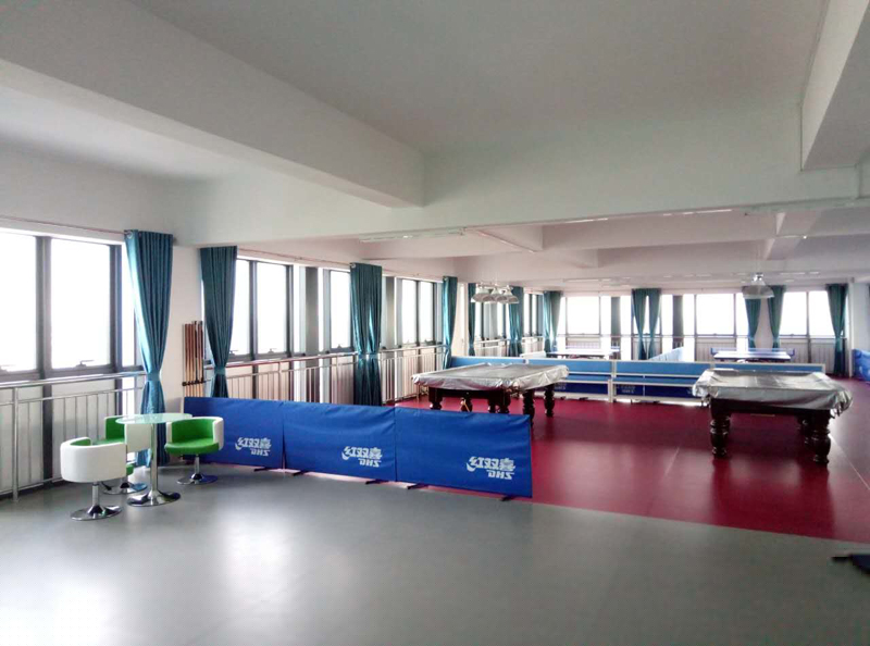 單位健身房器材