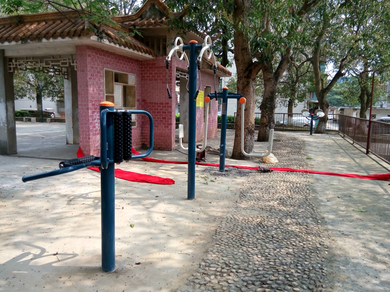 戶(hù)外健身器材