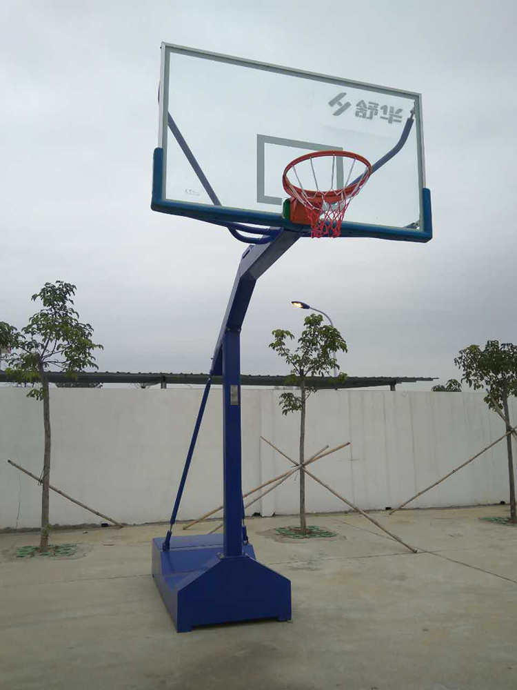 籃球架