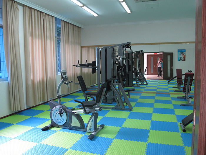 室內(nèi)健身器材,單位健身器材,健身器材十大品牌-廣西快盈VIII體育健身器材有限公司