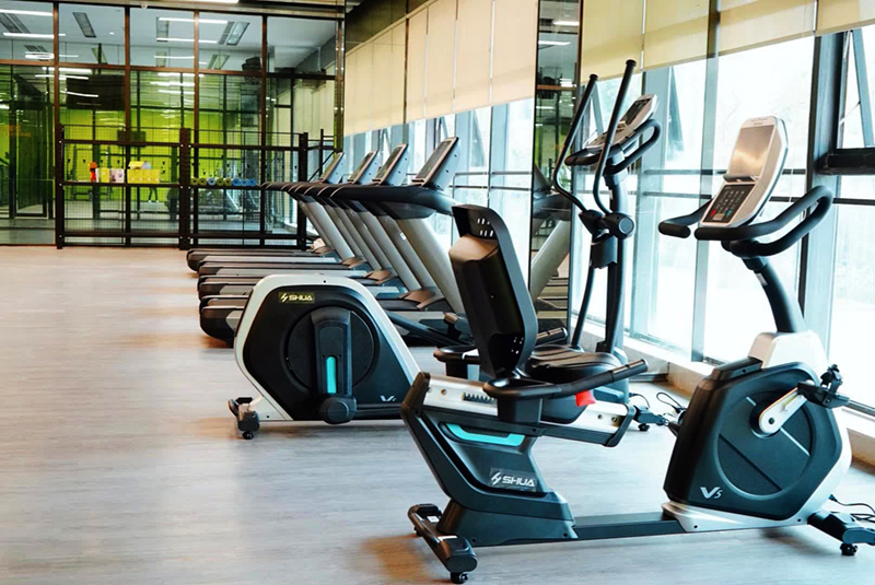 酒店健身房器材,高端商用健身器材,室內(nèi)健身器材-廣西快盈VIII體育健身器材有限公司