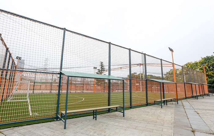 廣西健身器材廠家-快盈VIII五人制足球場