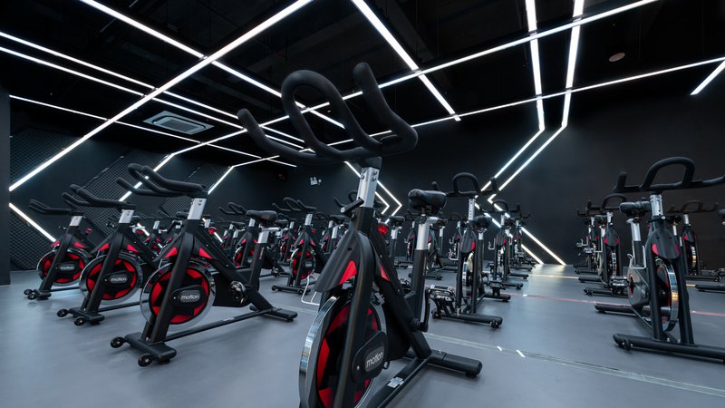 南寧富必達(dá)健身會所-動感單車房