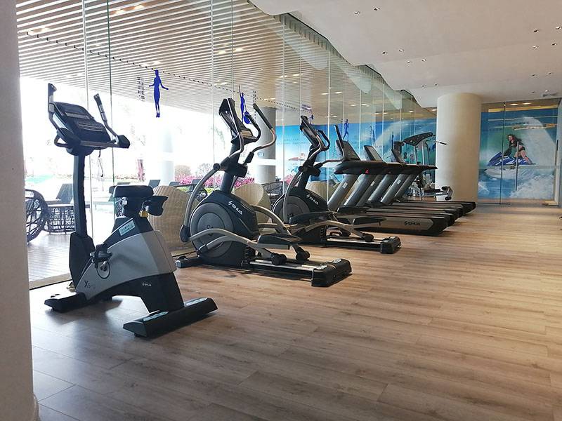 企事業(yè)單位健身房|房地產(chǎn)社區(qū)健身房-廣西快盈VIII體育健身器材有限公司