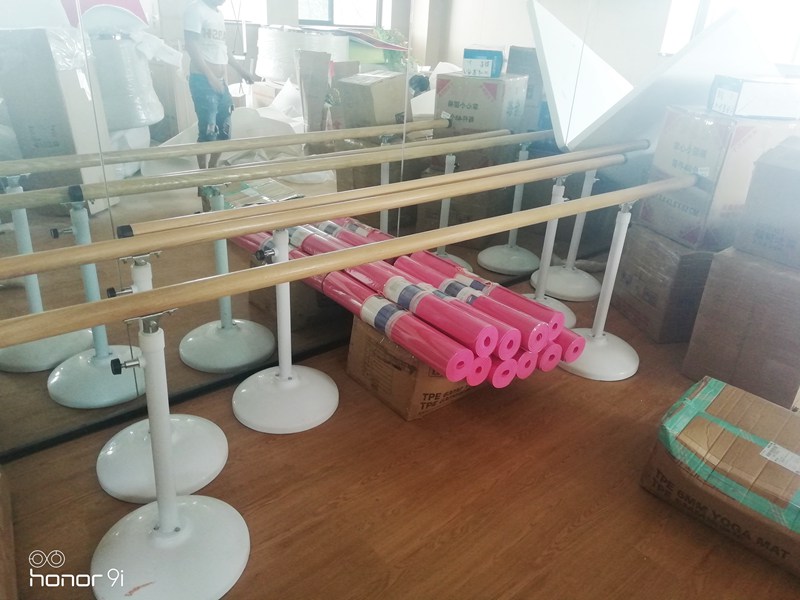 企事業(yè)單位健身房|房地產(chǎn)社區(qū)健身房-廣西快盈VIII體育健身器材有限公司