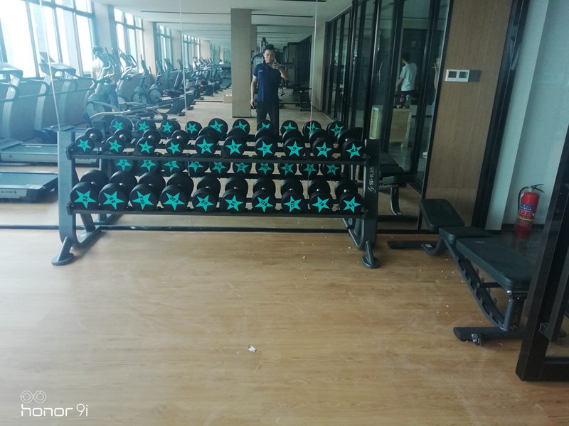 企事業(yè)單位健身房|房地產(chǎn)社區(qū)健身房-廣西快盈VIII體育健身器材有限公司