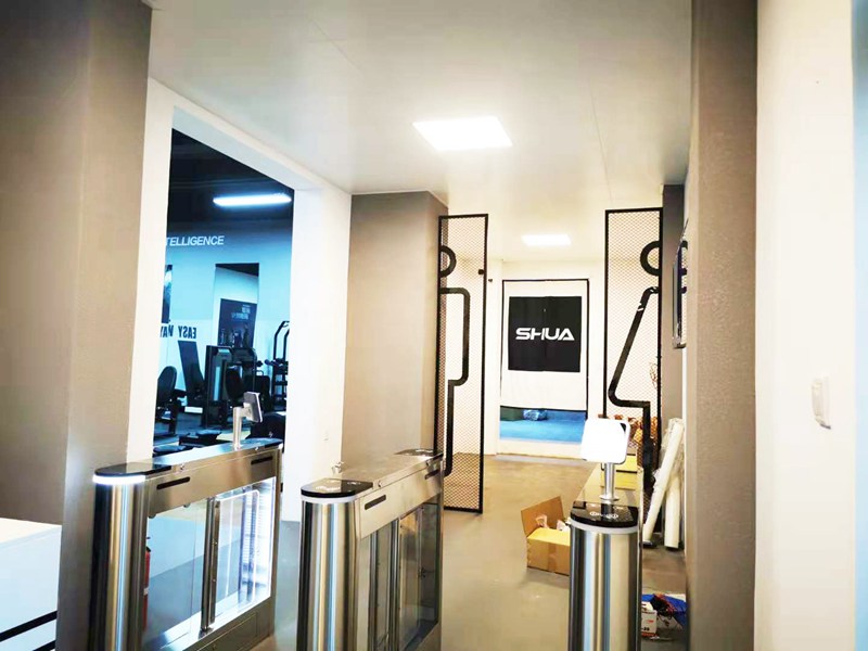 企事業(yè)單位健身房器材,單位職工健身房器材-廣西快盈VIII體育健身器材有限公司