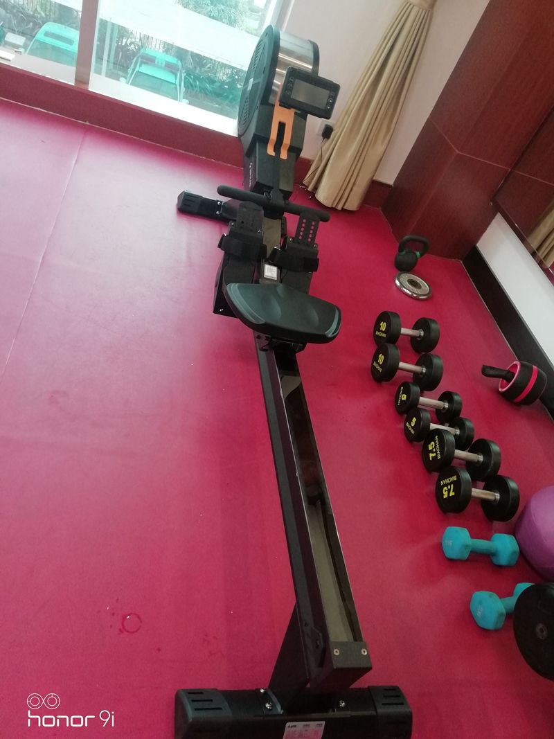 部隊(duì)健身房器材-廣西快盈VIII體育健身器材有限公司